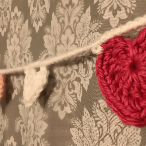 PRECIOUS HEARTS BUNTING | VALENTINE'S BUNTING | CROCHET PATTERN #heartcrochetpattern #crochetbunting