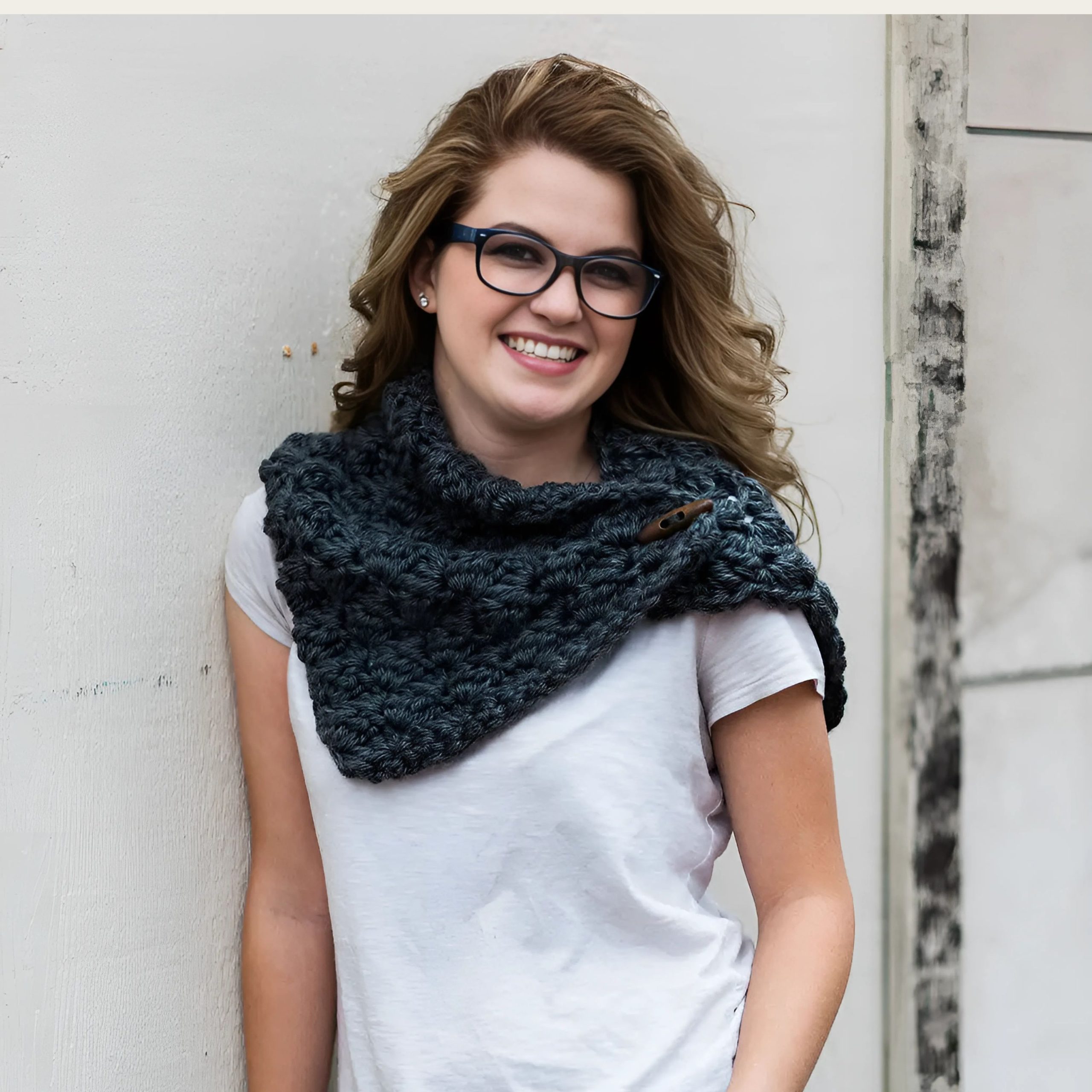 Street Chic Neck Warmer – Free Crochet Pattern