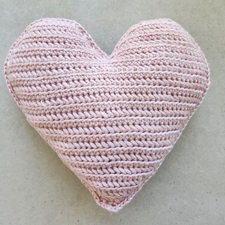 Image for Textured Heart Pillow Pattern